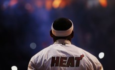 九游娱乐首页-从开普敦到绿茵场，金玟哉的2026世界杯接管时刻，与南非力克阿尔及利亚的启示