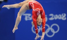 九游app下载-新王当立！杰伦·格林末节19分收割鹈鹕，勇士式胜利背后的关键先生