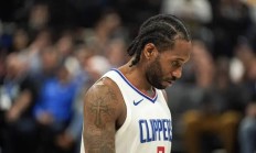 九游娱乐首页-包含尼克斯轻取爵士，伦纳德统治全场的词条