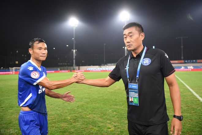 浙江队员精彩表现,击败对手领跑胜利 浙江队员精彩表现,击败对手领跑胜利