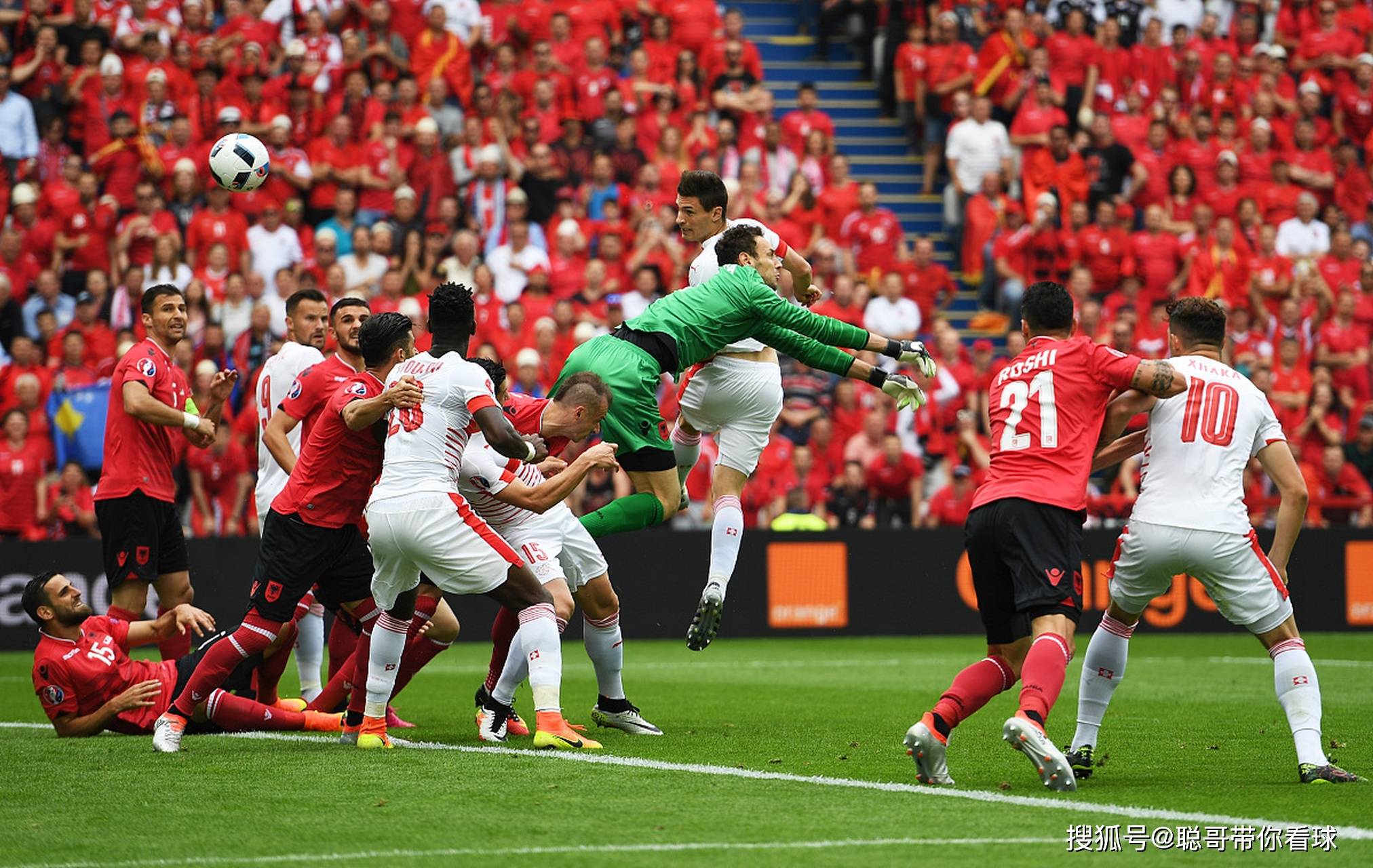 阿森纳后防线不稳,主场丢球难以承受的简单介绍 阿森纳后防线不稳,主场丢球难以承受的简单介绍