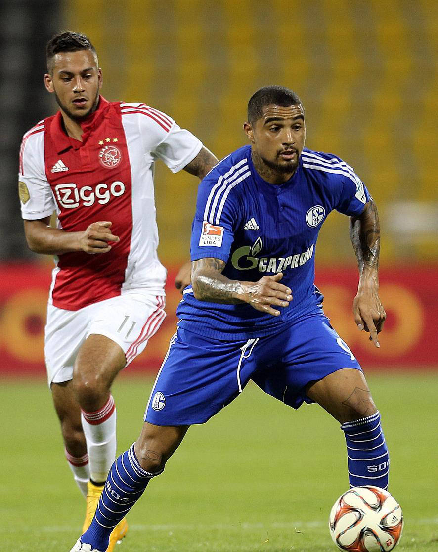 阿贾克斯战术精湛,逆转淘汰对手 阿贾克斯战术精湛,逆转淘汰对手