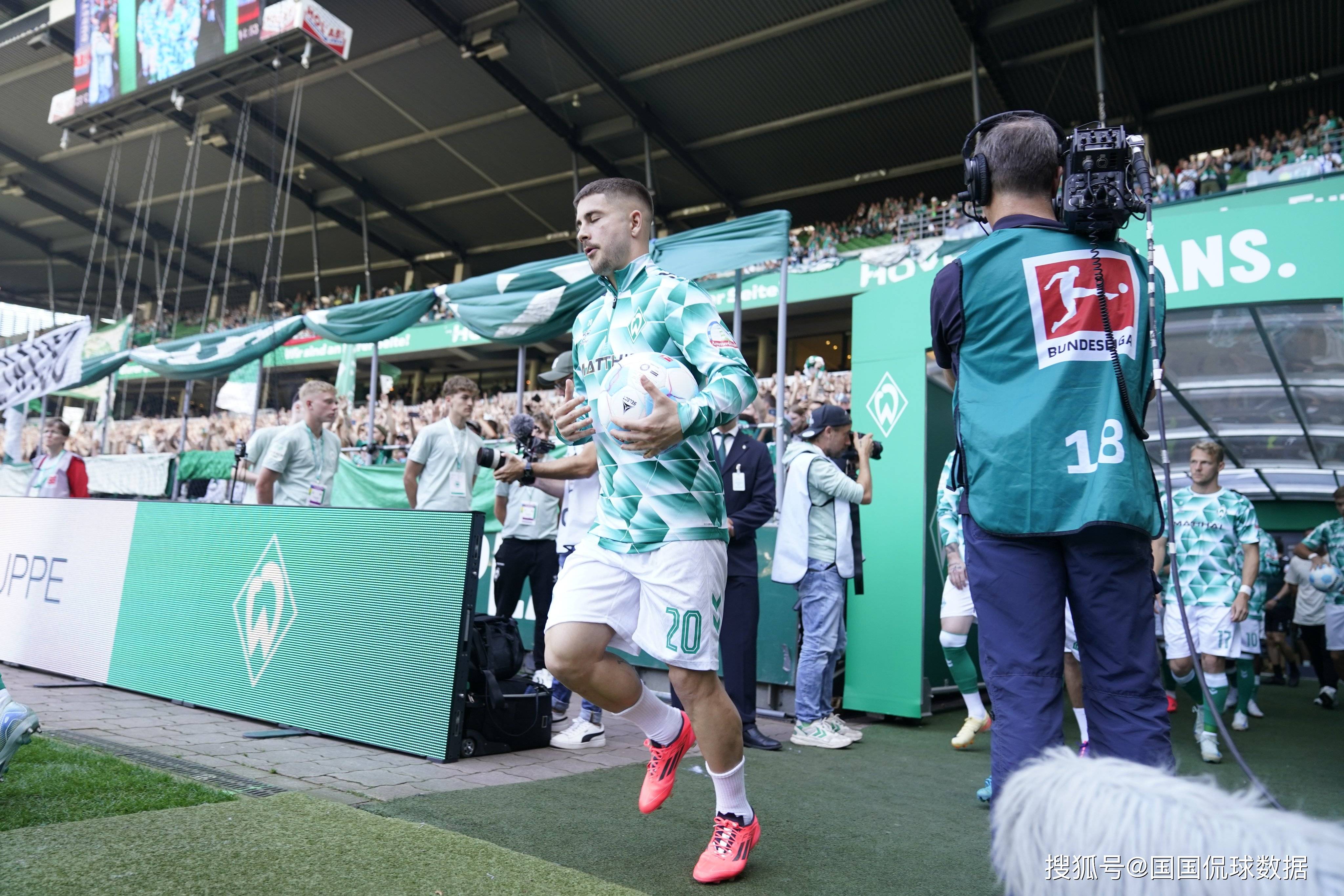 不莱梅战术稳定,一举击败劲旅的简单介绍 不莱梅战术稳定,一举击败劲旅的简单介绍