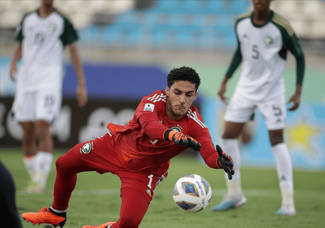 传统劲旅在亚冠比赛中面临挑战 传统劲旅在亚冠比赛中面临挑战