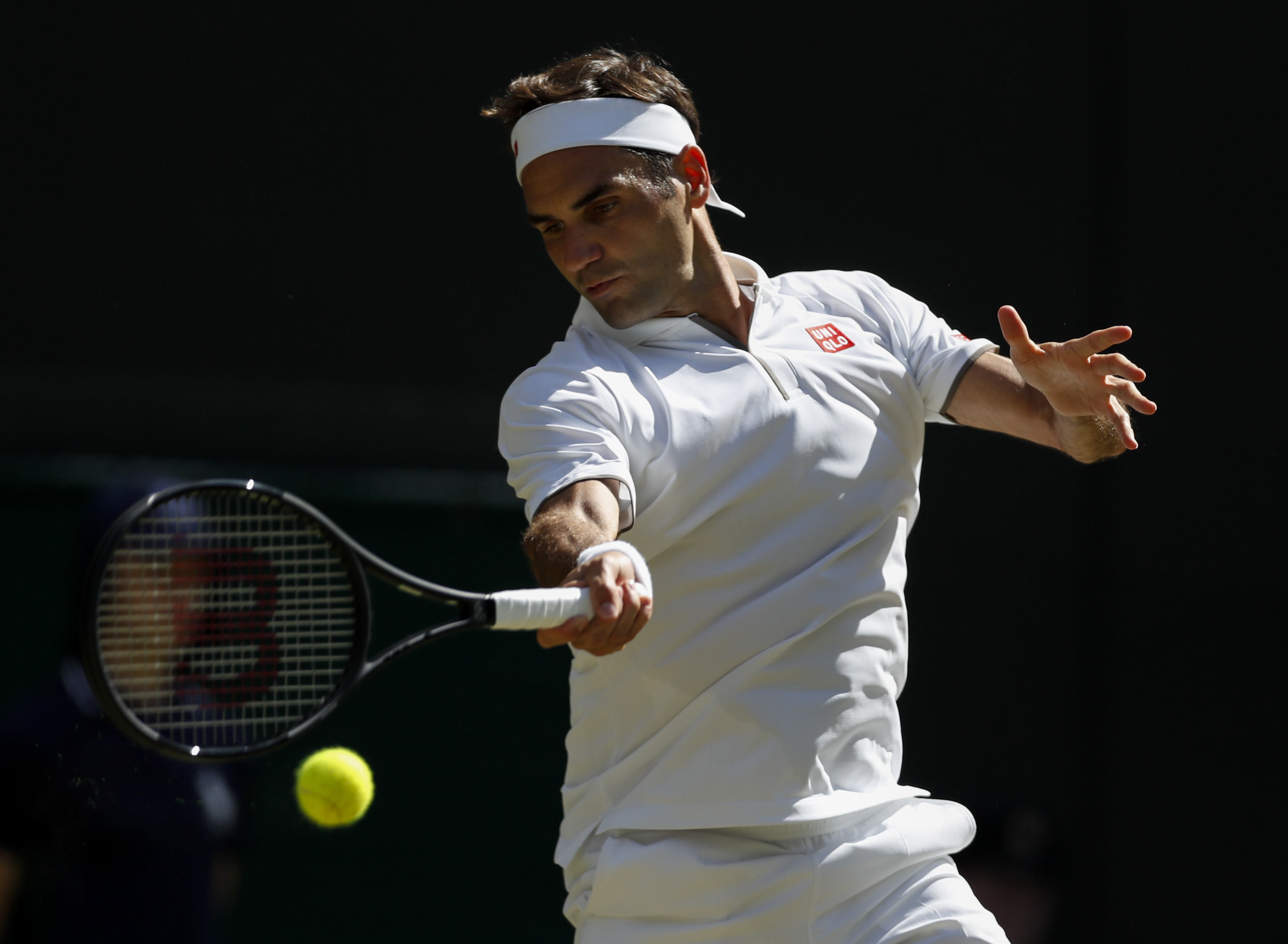 法国网球队翻盘美国网球队,费德勒爆发神勇的简单介绍 法国网球队翻盘美国网球队,费德勒爆发神勇的简单介绍