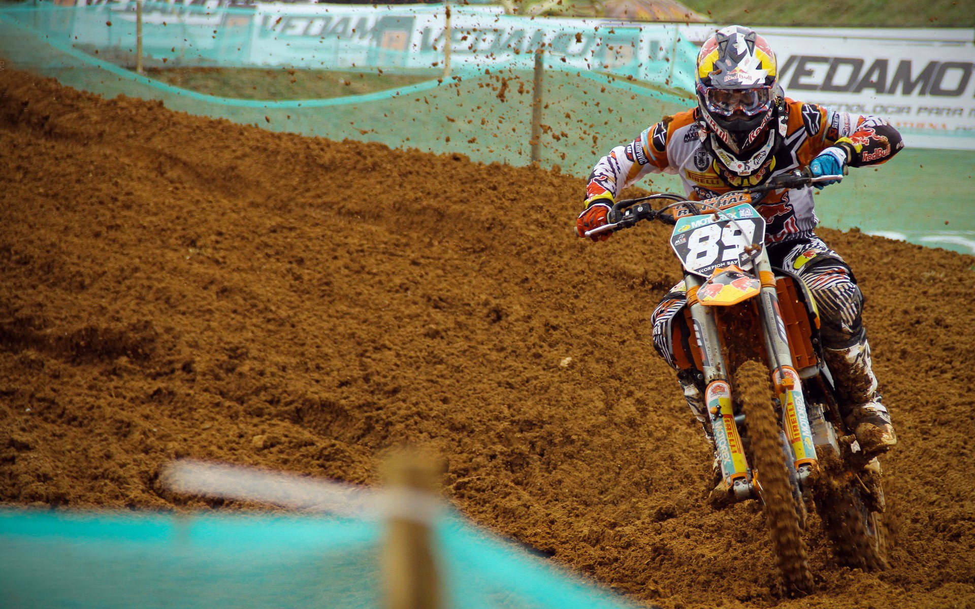 欧冠决赛之夜，努涅斯化身进攻终结者，无人可挡的红色风暴